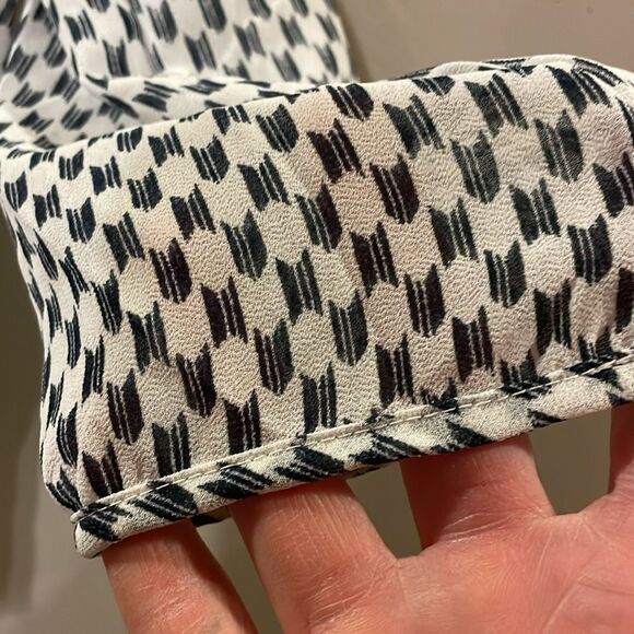 H&M Top - Picture 4 of 9